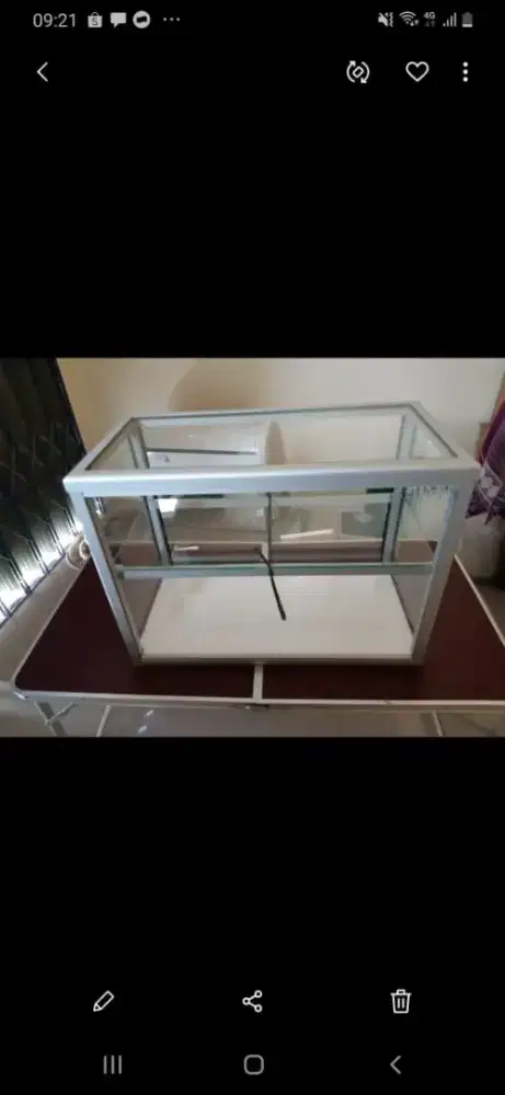 Etalase kaca Jualan (steling kaca)