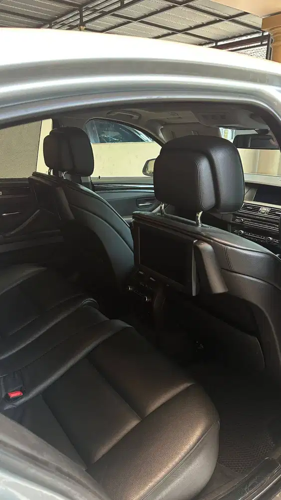 bmw 528i luxury (2013)