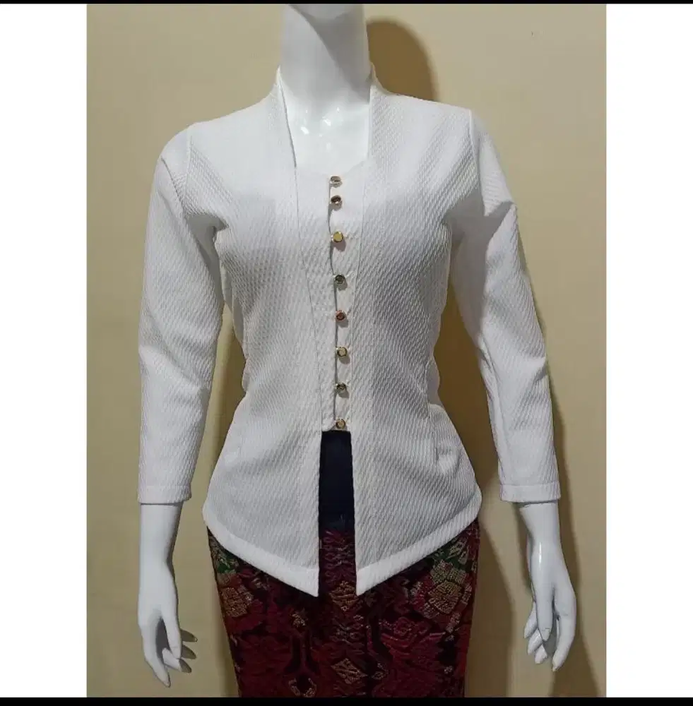Atasan Kebaya putih