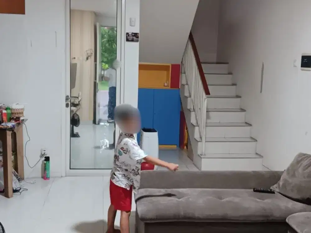 Dijual Rumah cantik Grand Pakuwon, dekat Citraland, Manukan, Surabaya Barat