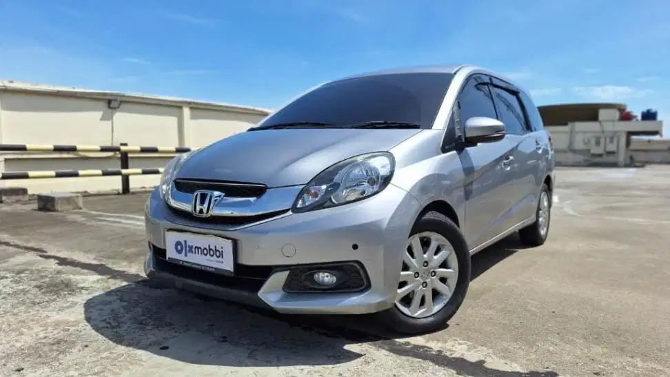 DP Rendah  7JT - Honda Mobilio 1.5 E Bensin-AT 2016 Abu