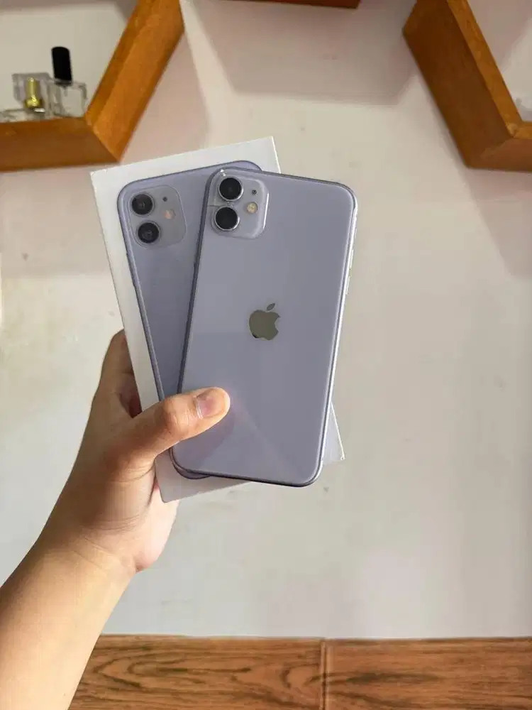 FORSALE!! iphone 11