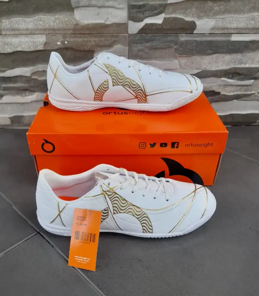 Sepatu Futsal Ortuseight Zenith In Original