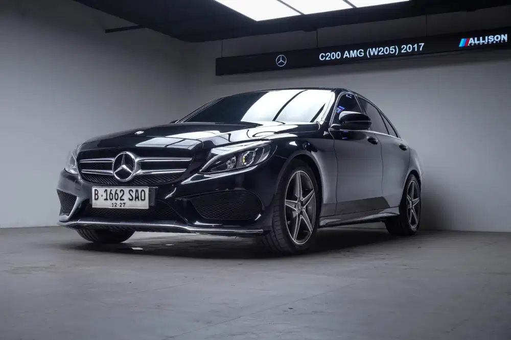 Mercedes-Benz C250 2017 Bensin