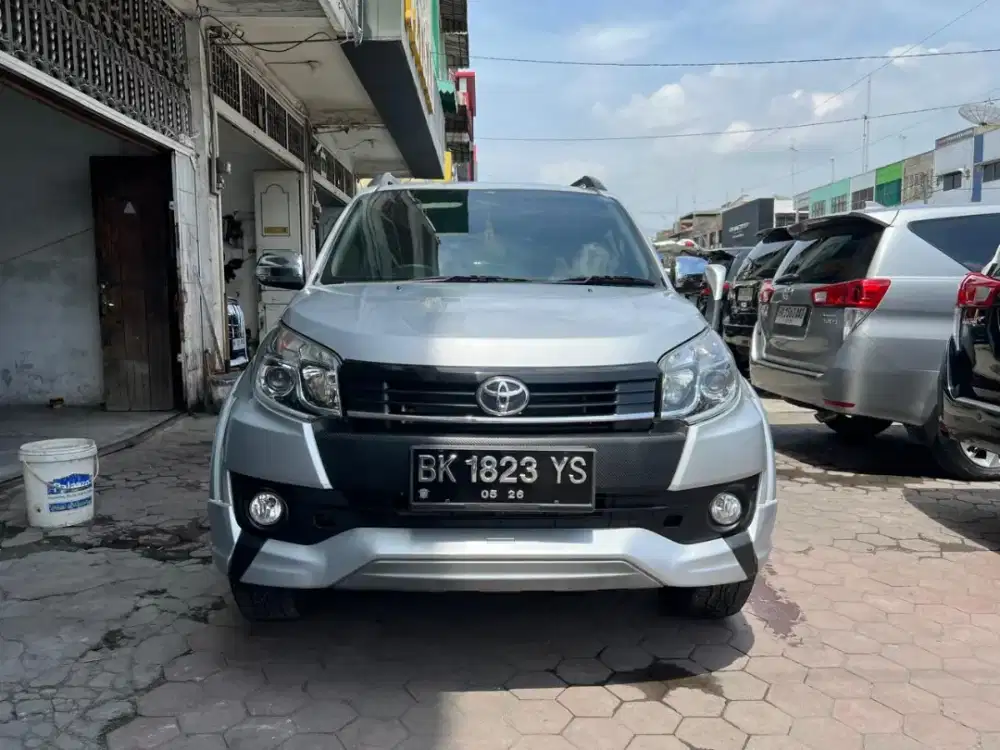 tdp 20 juta. toyota Rush S TRD manual 2016