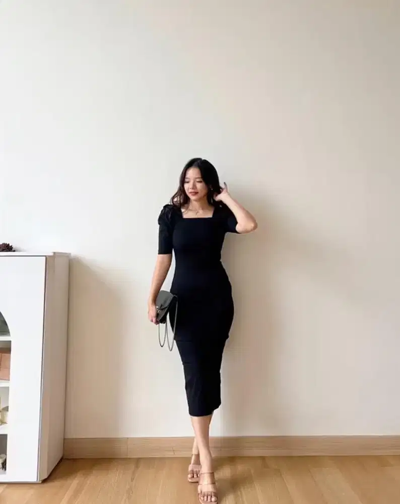 Bodycon dress hitam