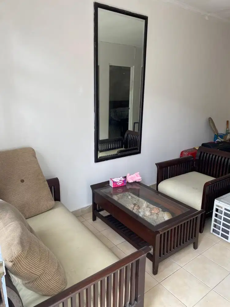 Kontrakan Tahunan Full Furnished Karawaci