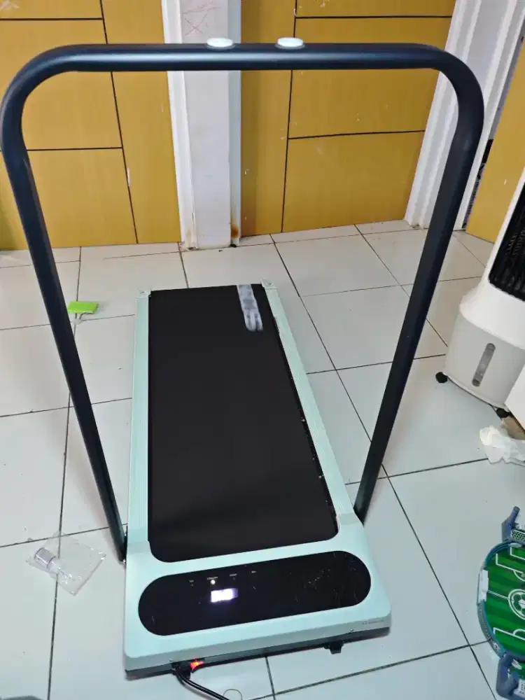 Treadmill masih baru