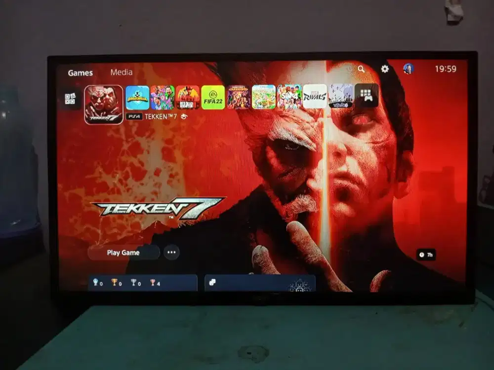 Televisi LED merk Aqua