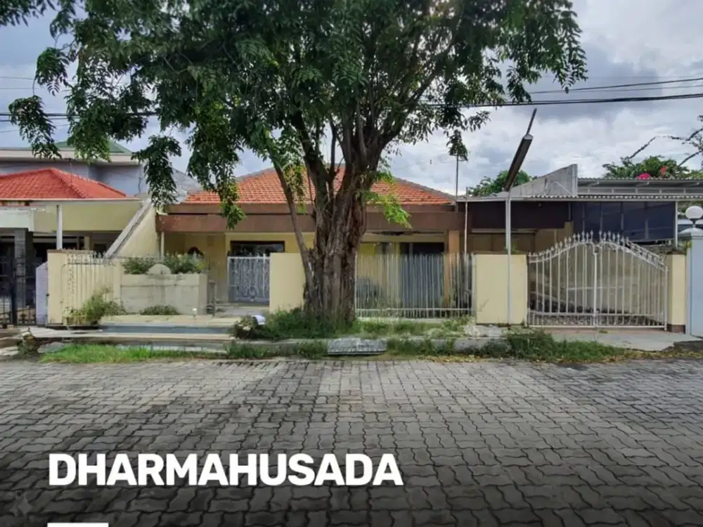 Rumah Dharmahusada STRATEGIS ROW 3 MOBIL NEGO SAMPE DEAL
