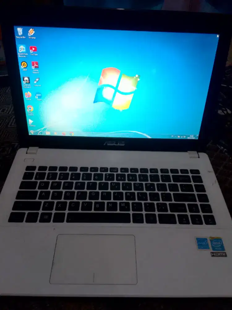 Laptop Asus X451