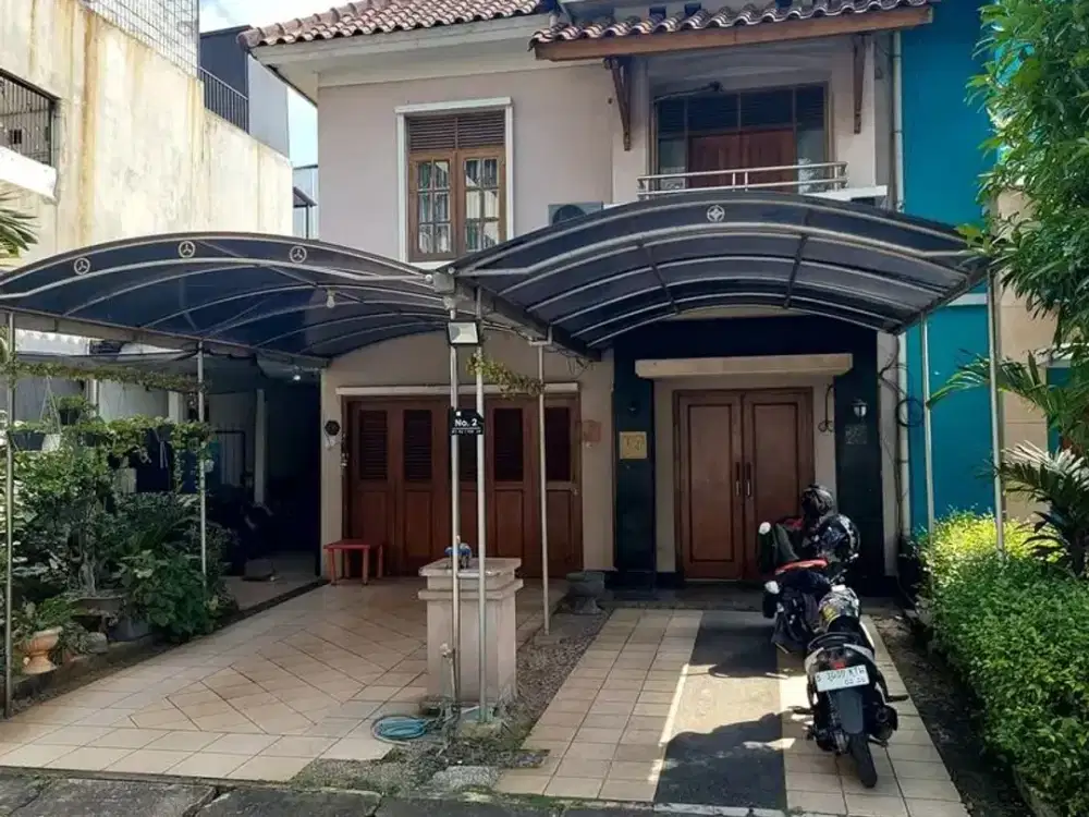 Rumah Mewah 2 Lantai di Komplek Jatinegara Baru – Sebrang Mall Buaran, Jakarta Timur