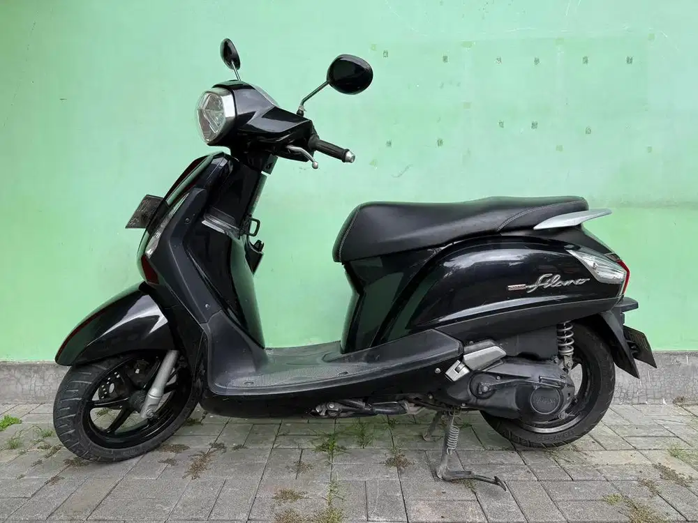 Yamaha Grand Filano Th.2015 hitam!!