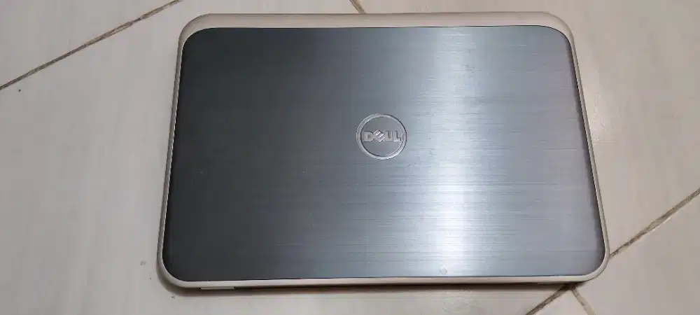 Laptop dell  Inspiron 14z 5423 core i5 gen 3 ram 8gb HDD 500gb windows