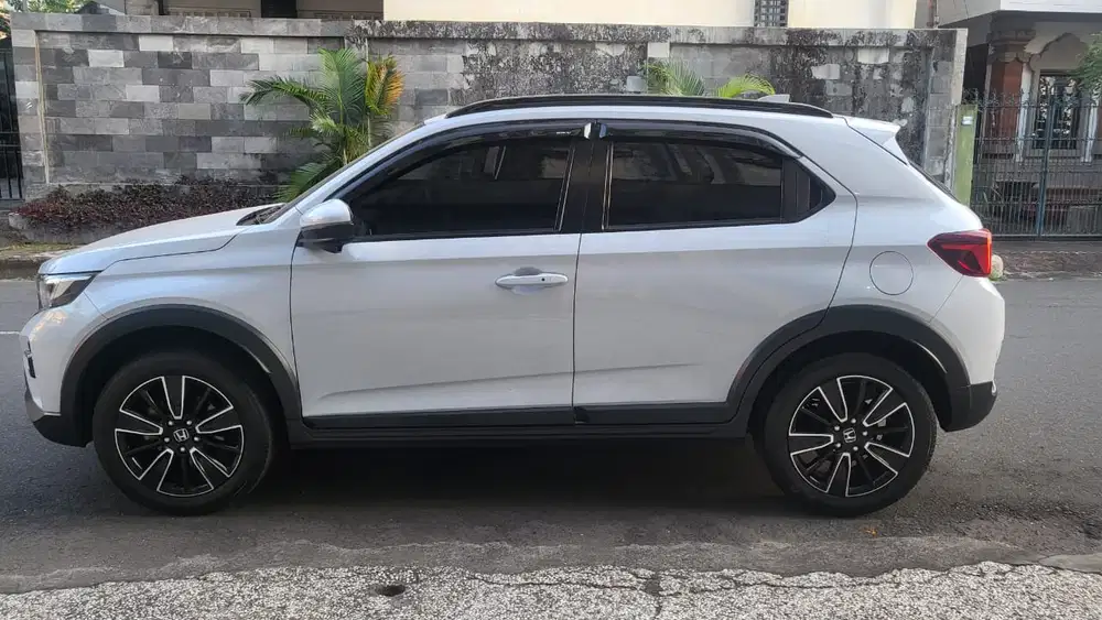 Honda WR-V 2023 Bensin