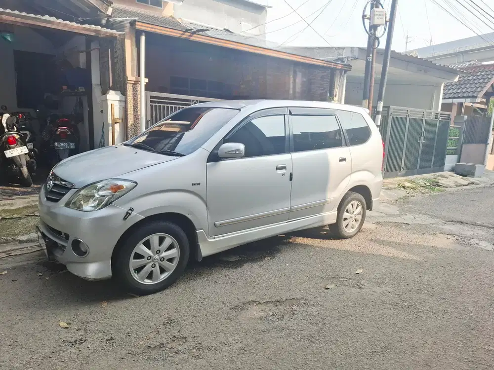 Toyota Avanza 2011 Bensin