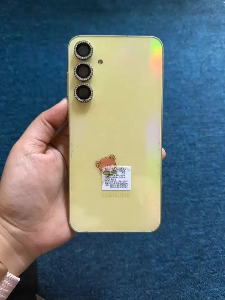 Di jual cepat samsung A556E /256