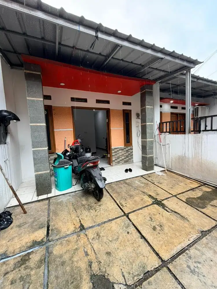 Disewakan rumah tengah kota