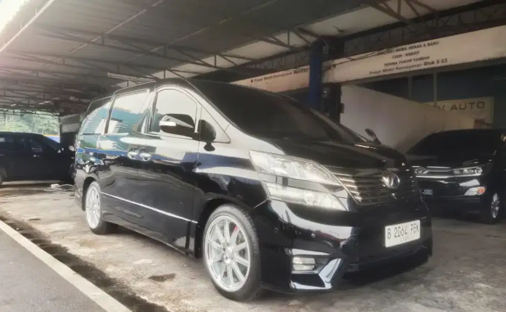 Toyota Vellfire Z prem sound 2009 antikk