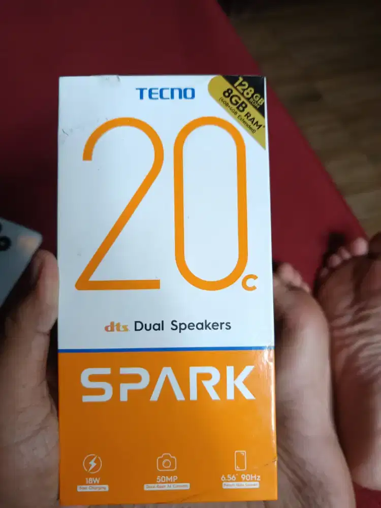 Tecno spark 20 c