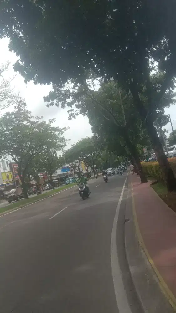 Bismillah Nyari kerjan apa ajah yang Tampa izasa Umur 22 modal Ktp