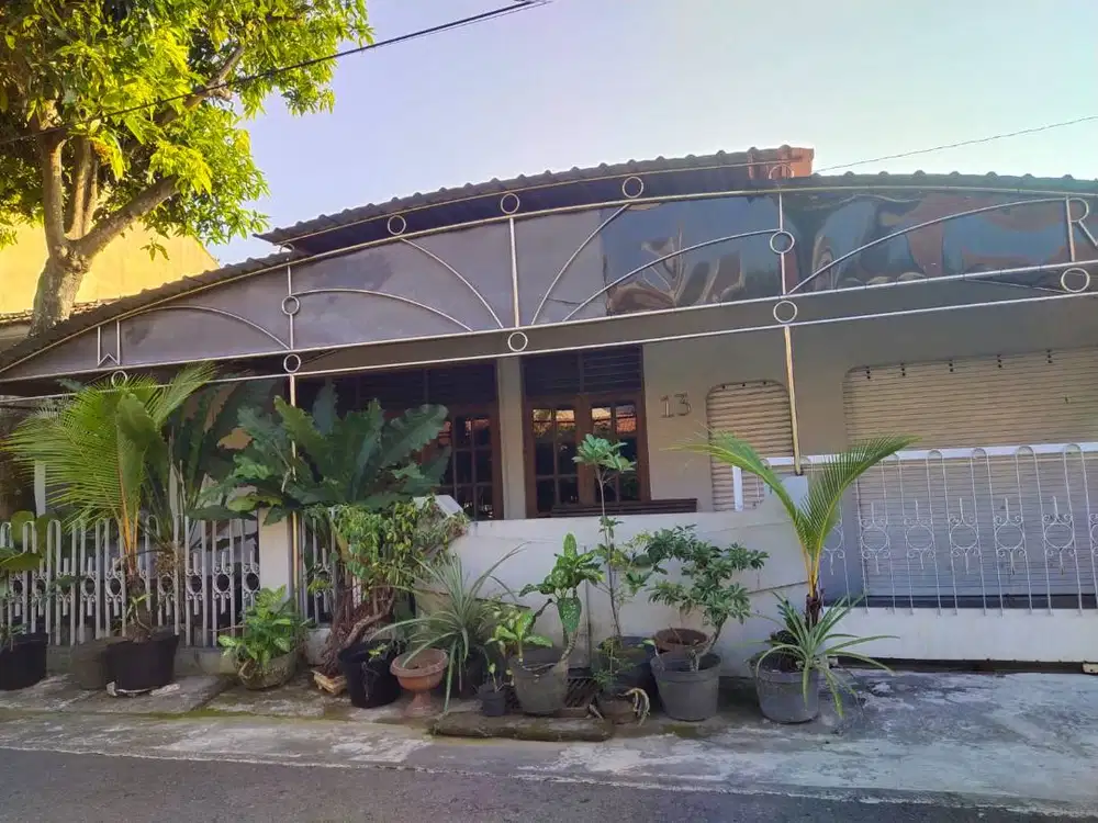 Rumah Tinggal di tengah kota Solo