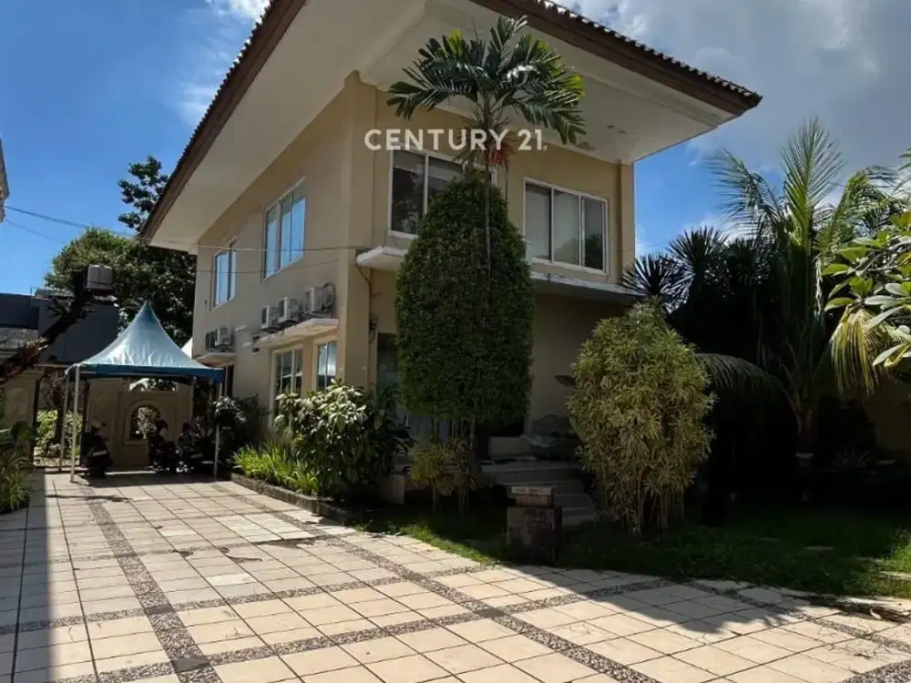 Rumah Mewah Siap Huni Di Jalan Mapala Raya