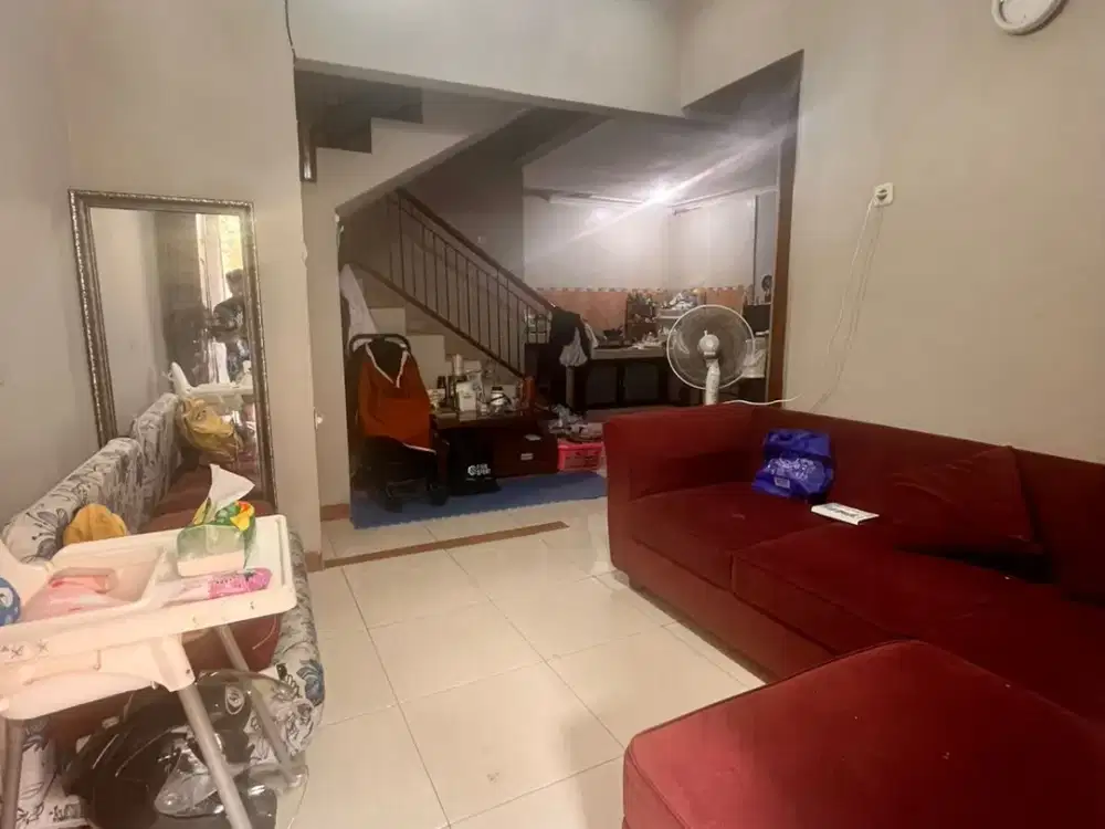 Dijual rumah minimalis di Vila Mutiara dekat stasiun Jurang Mangu