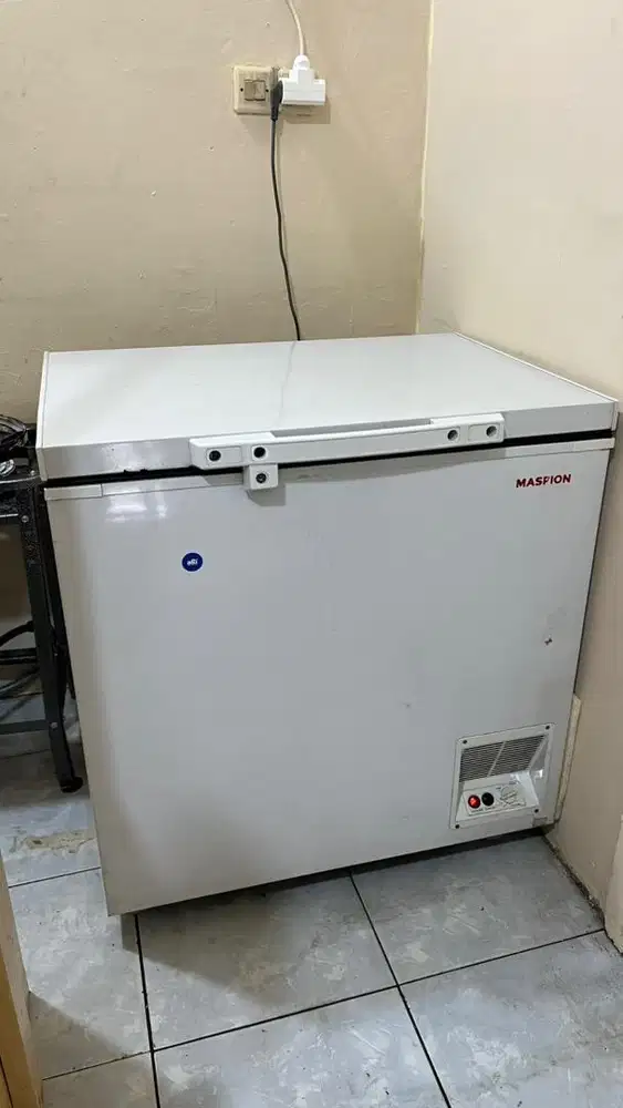 Freezer box 220 liter maspion