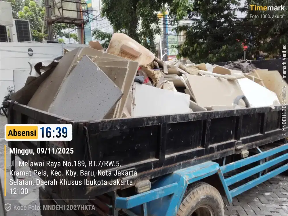 Jasa buang puing dan pengurugan