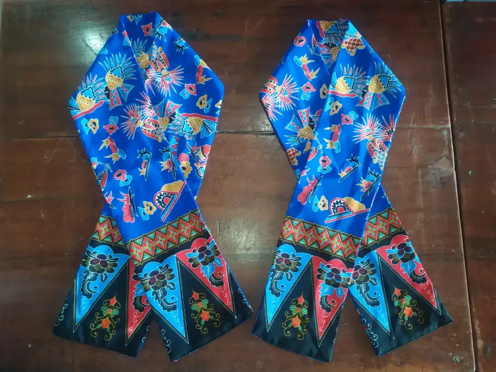 Cukin Betawi Warna Biru – Anggun, Elegan, dan Penuh Pesona Budaya