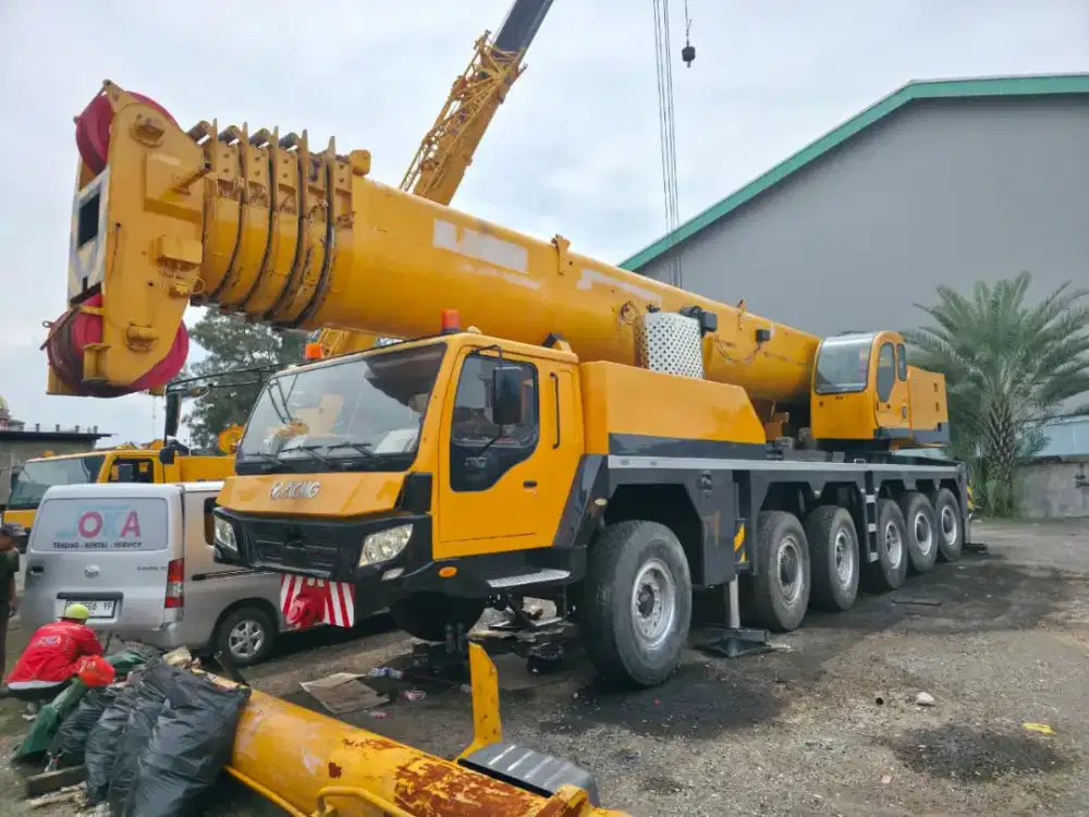 Mobile crane xcmg capasitas 160 ton tahun 2025