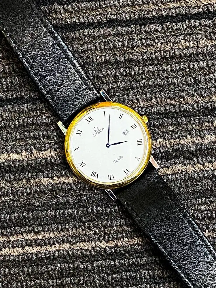 Omega de ville quartz vintage ring