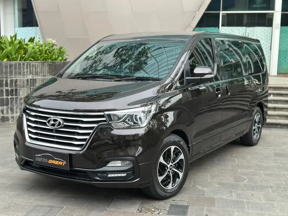 SUPER ISTIMEWA ! HYUNDAI H1 2.5 CRSI ROYALE DIESEL NIK 2019