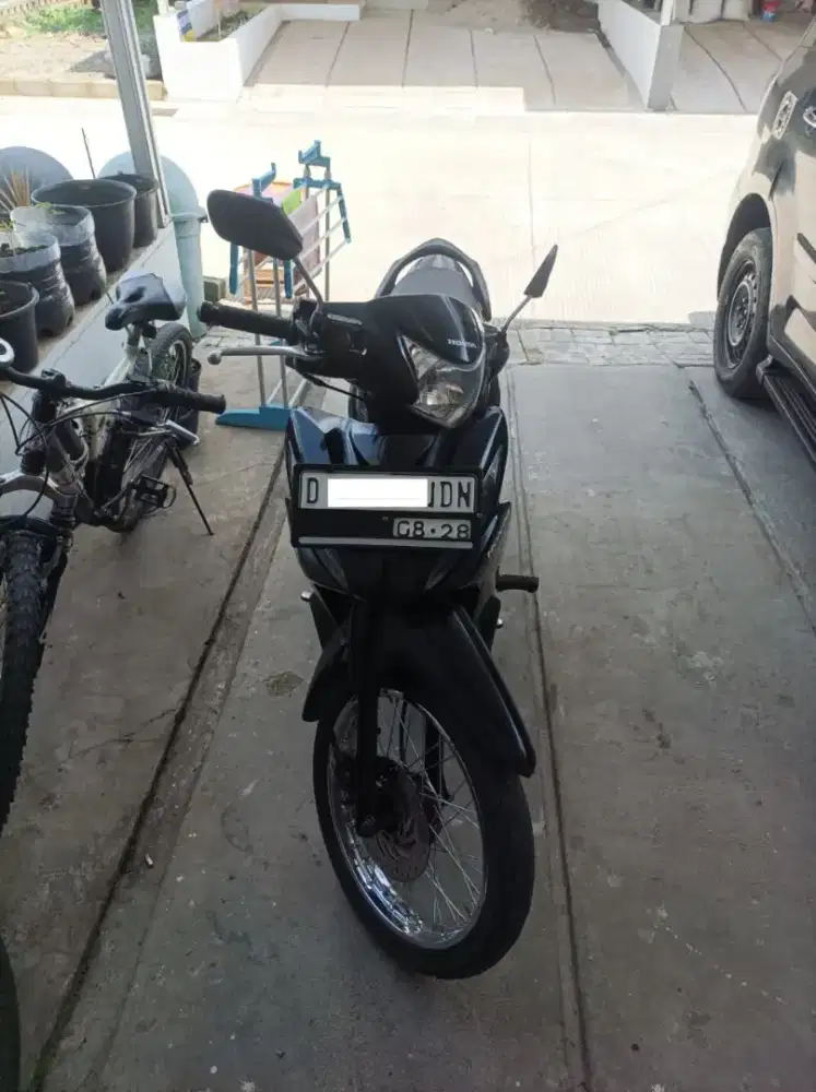 Honda revo FI 2018   ( gotik)