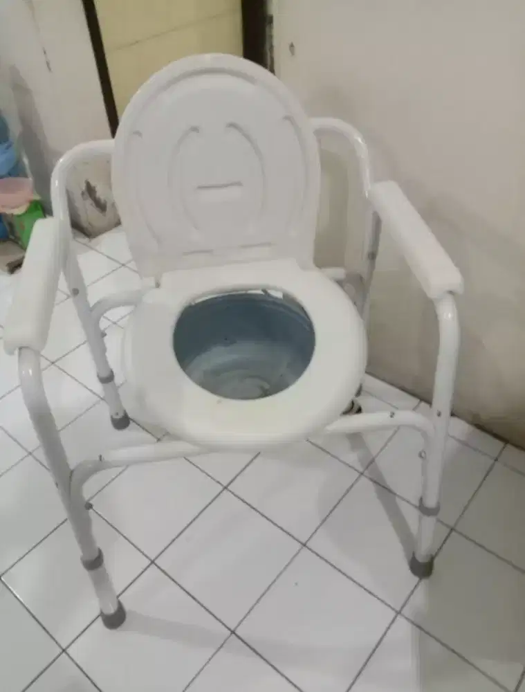 Jual kursi buat pipis & bab bagus sekali