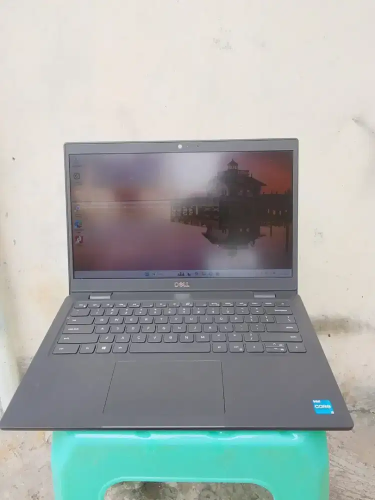 Laptop Dell Latitude Core i5 Gen 11 Ram 8 Ssd 512