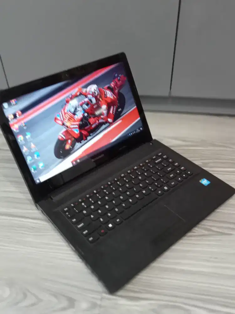Lenovo G40 normal