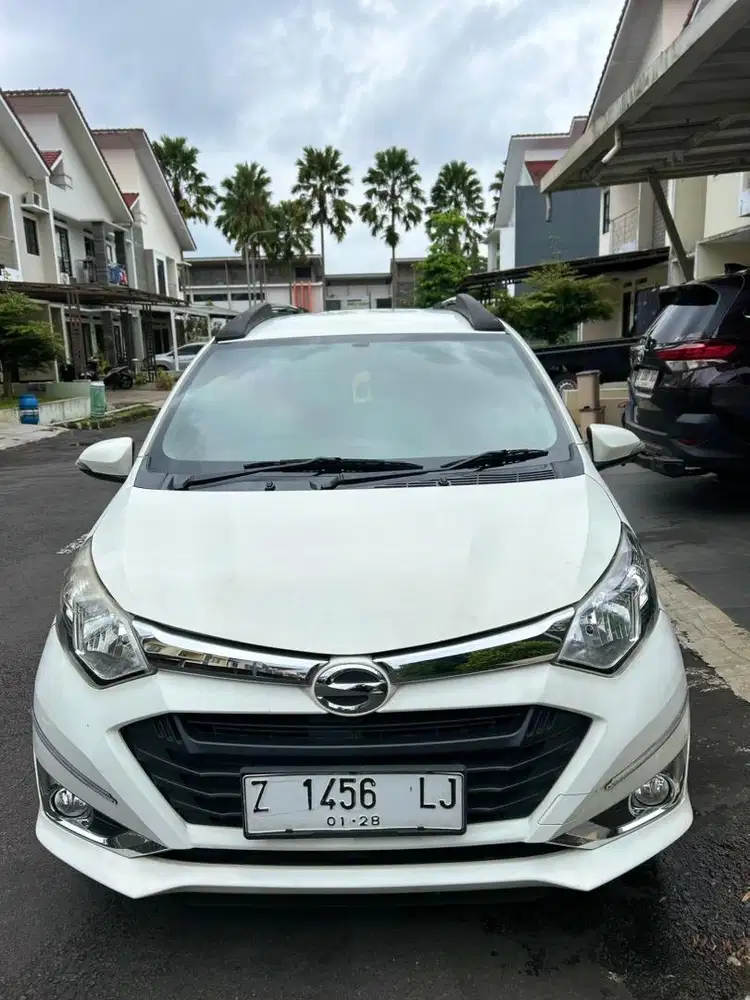 Dijual Daihatsu Sigra 2018 R Automathic