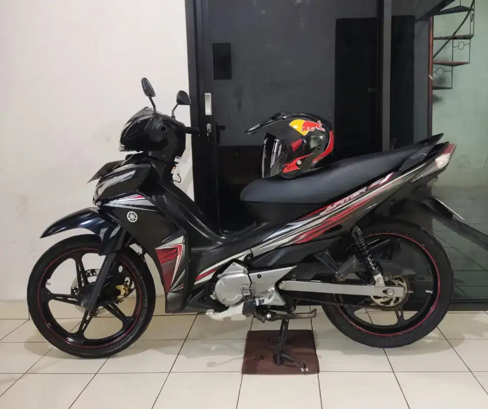 Yamaha jupiter z1 2012 injeksi