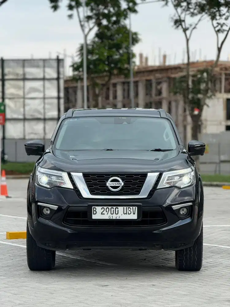 Nissan Terra VL nik 2018 Hitam Mint Condition Pajero Fortuner VRZ