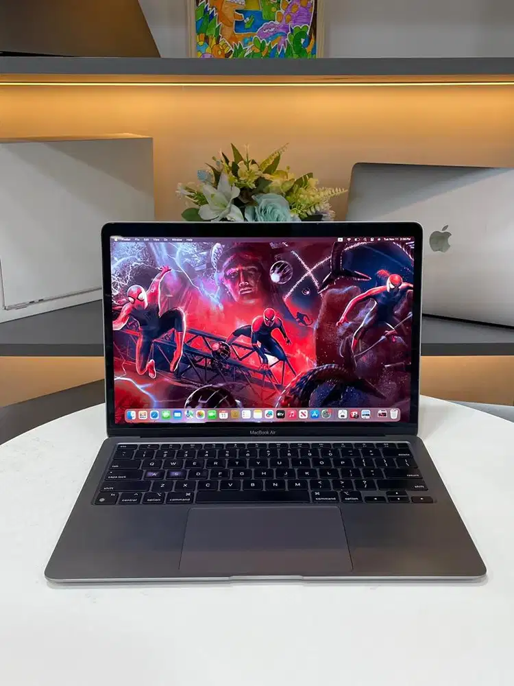 MacBook Air M1 8/512GB