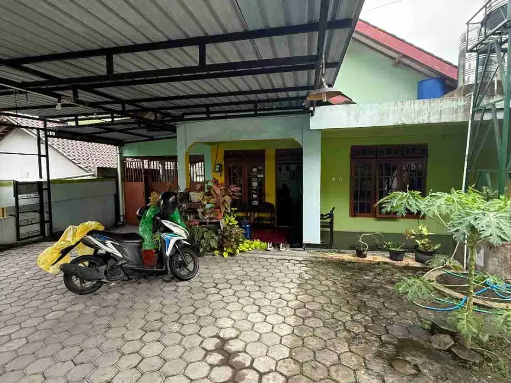 Dijual Rumah Asri, Siap Huni, Lahan Luas Dekat SPBU Jl. Wonosari KM 11