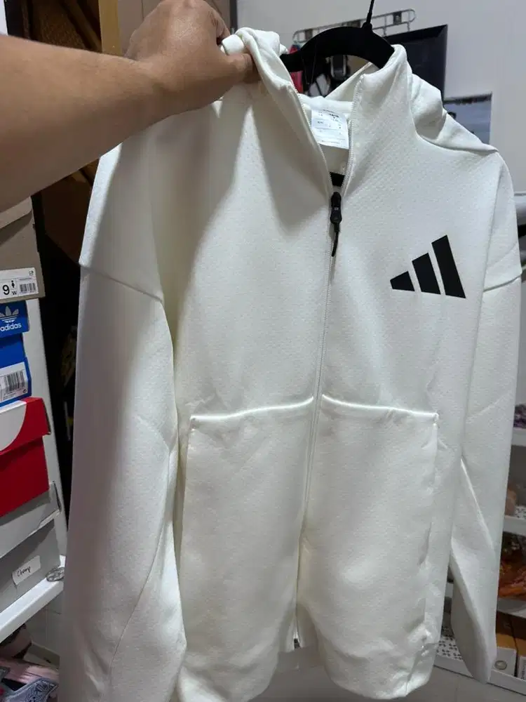 jual hoodie adidas Z.N.E white like new size M
