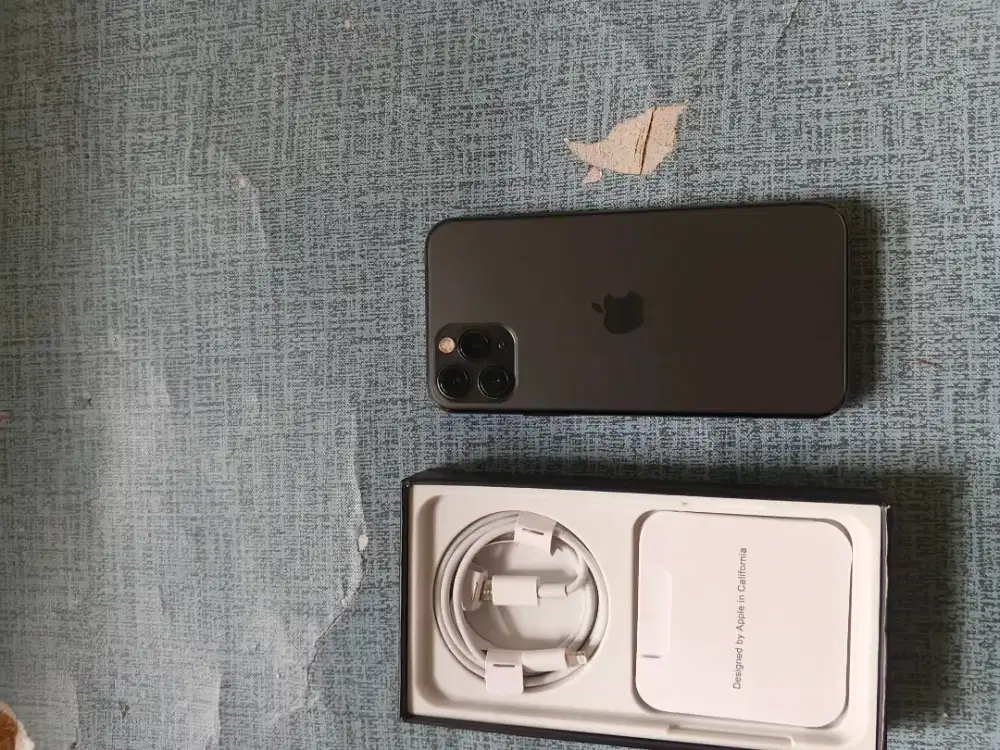 iphone 11 pro max 256gb enak saj baru