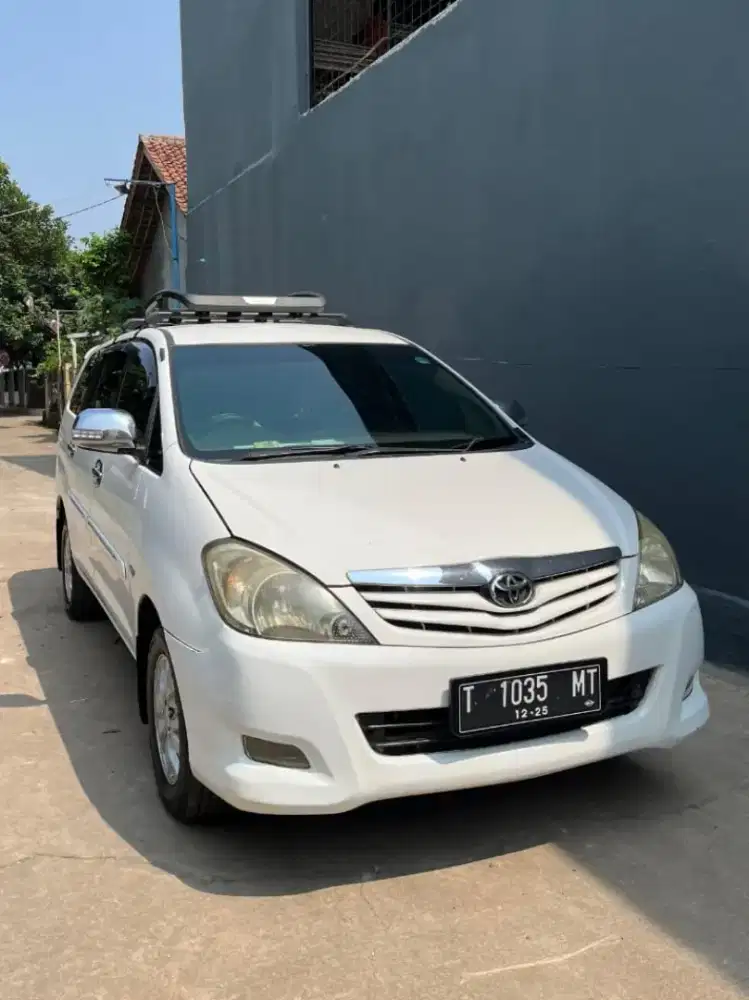 Innova G Luxury Bensin 2010 Manual | Tangan 1 | Karawang
