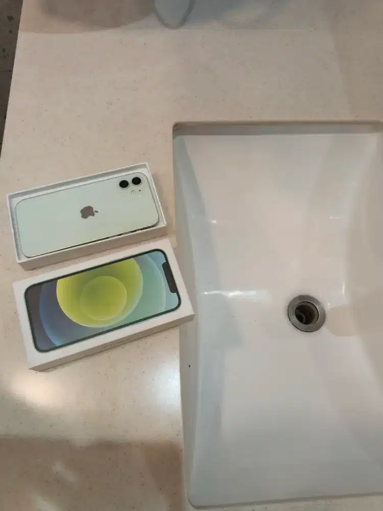 iphone 12 128gb I dream apple