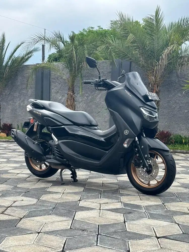 Yamaha NMax 155 VVA Connected 2022 Hitam Doff Odo 10rb Koko Motor