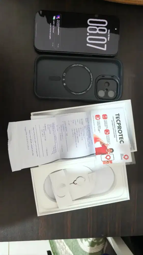 Jual Iphone 17 256gb resmi erafone black