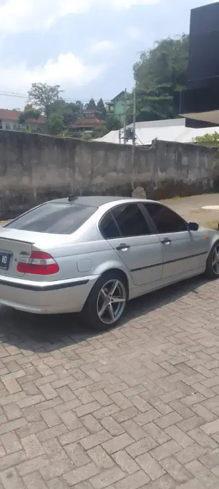 Yang anak muda merapat